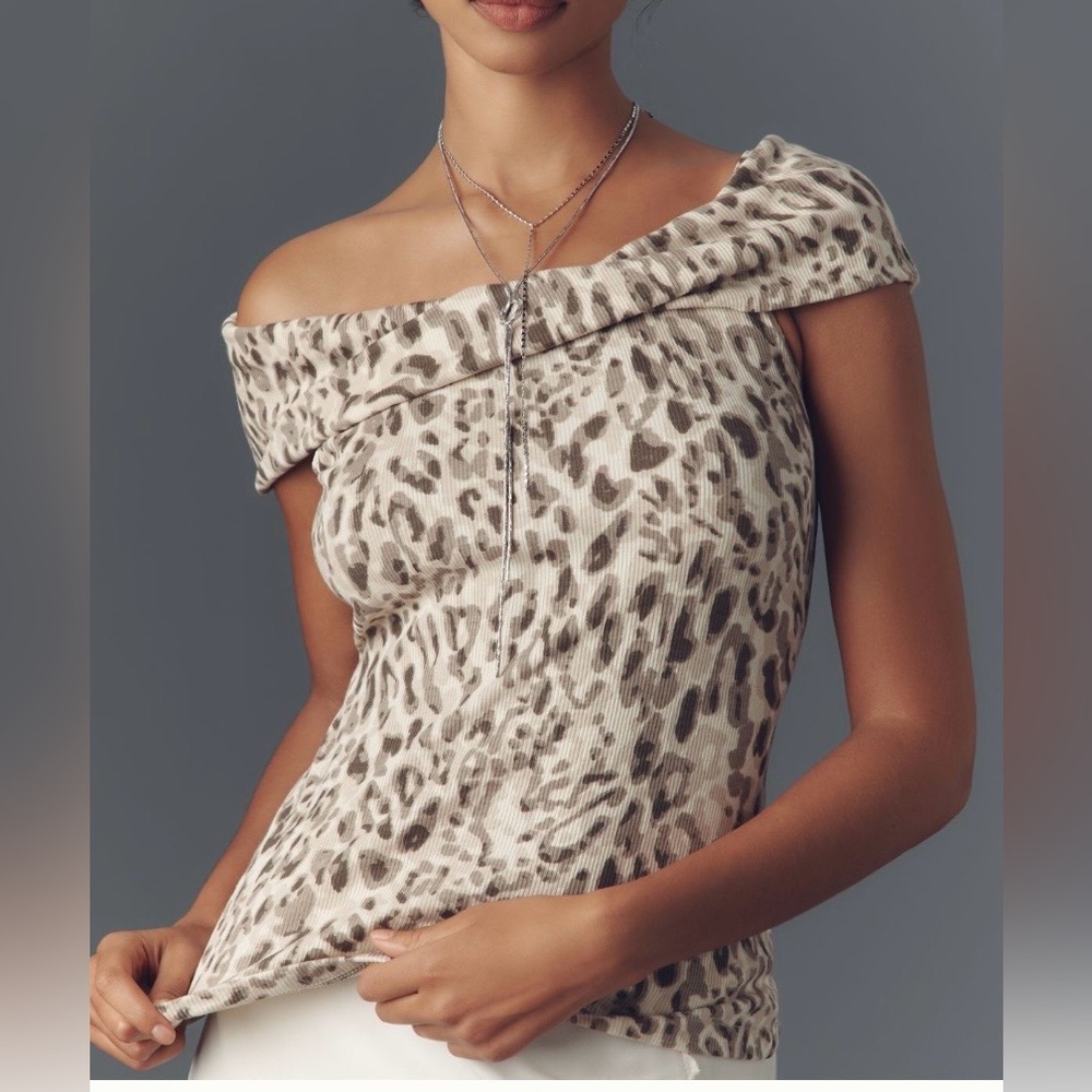 Pilcro Anthropologie | Off-Shoulder Leopard Print Top | Size XXS
